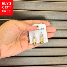 Tvesa Single AD Stud Earrings