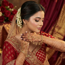 Ojasvi Gold Crescent Haathphool