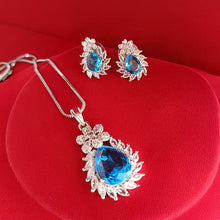 Teardrop Cubic Zirconia Pendant Set