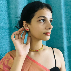 Lotus Matte Gold Choker Set