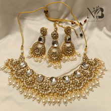 Yuvrani White Kundan Heritage Semi-Bridal Set