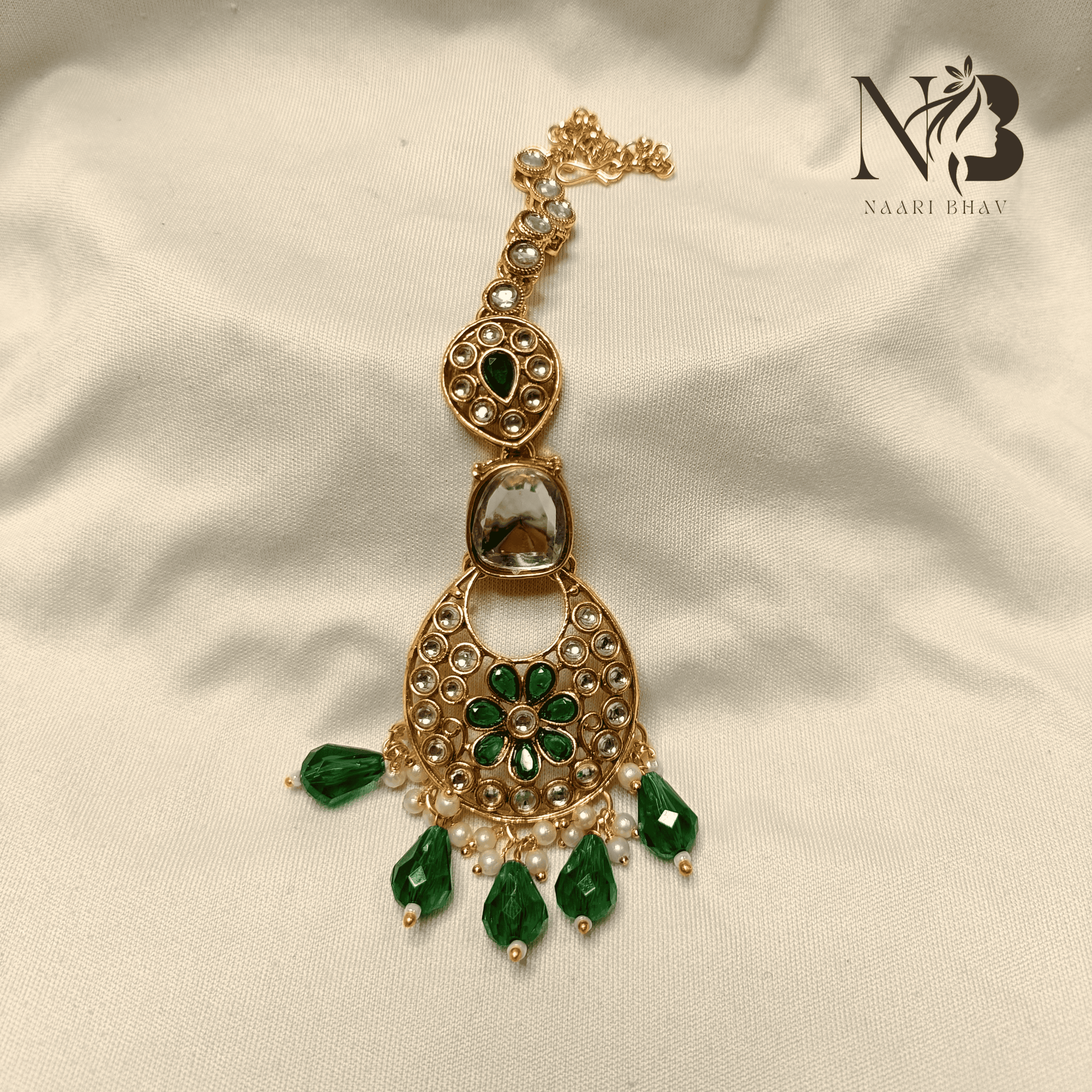 Yuvrani Green Kundan Heritage Set
