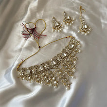 Manasa Polki Choker Necklace Set