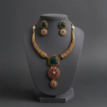 Vihana Antique Gold Hasli Necklace Set