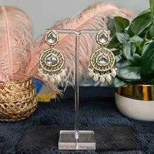 Nitya Kundan Semi- Bridal Set-White