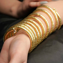 Tribhanga Spiral Cuffs Gold