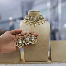 Bhargavi Big Studs Polki Choker Set