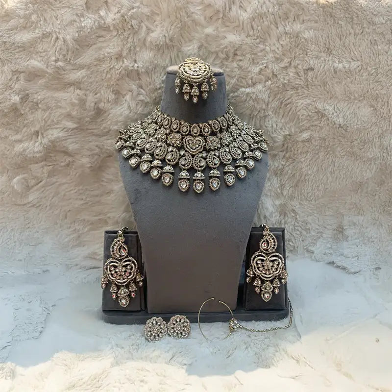 Siya Gold Kundan Bridal jewellery Set