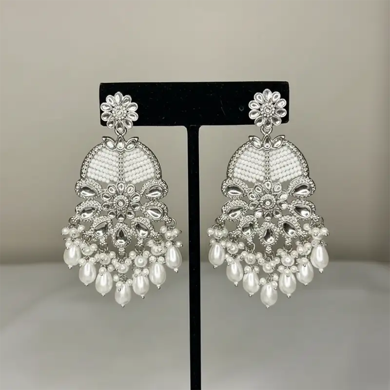 Aastha Kundan Earrings