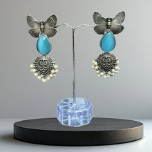 German Silver Monalisa Stone Earrings