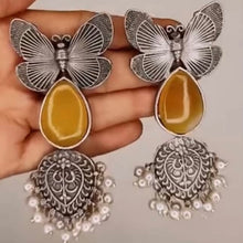 German Silver Monalisa Stone Earrings