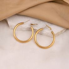 Chanel Fashionable Hoops