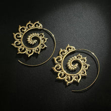 Rani Spiral Circular Hoop Earrings