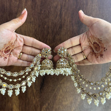 Supriya Mirror Jhumka and Maang Teeka Set