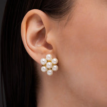 Isha Two-layered Pearly Necklace Set