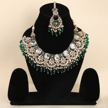 Yuvrani Green Kundan Semi Bridal Heritage Set