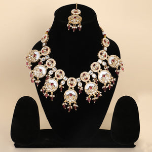 Vaidehi Wine Radiance Set