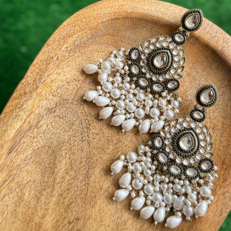 Preeti Mehendi Earrings